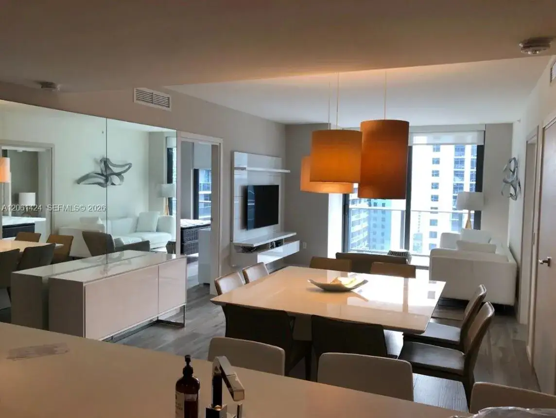 2 bedroom 2 bath Residential Lease for rent at 801 S Miami Ave # 1910, Miami FL 33130