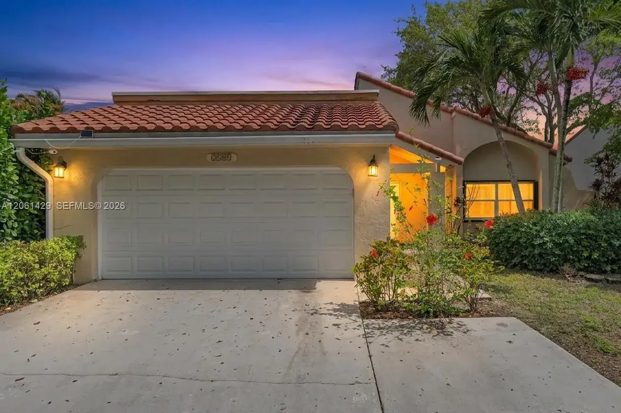 4 bedroom 3 bath Residential for sale at 2905 Begonia Way, Cooper City FL 33026