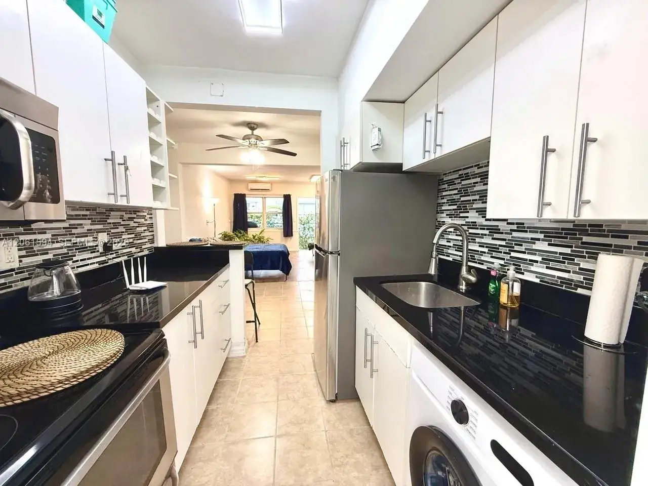 1 bath Residential Lease for rent at 1228 Pennsylvania Ave # 6, Miami Beach FL 33139