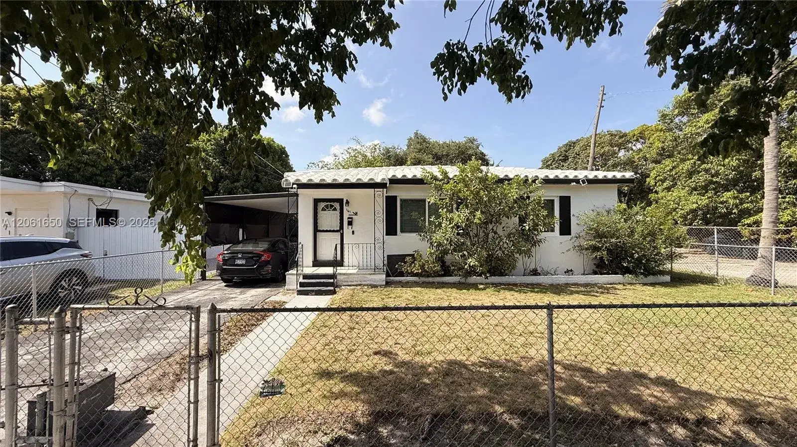 2 bedroom 1 bath Residential Lease for rent at 161 NW 41st St, Miami FL 33127