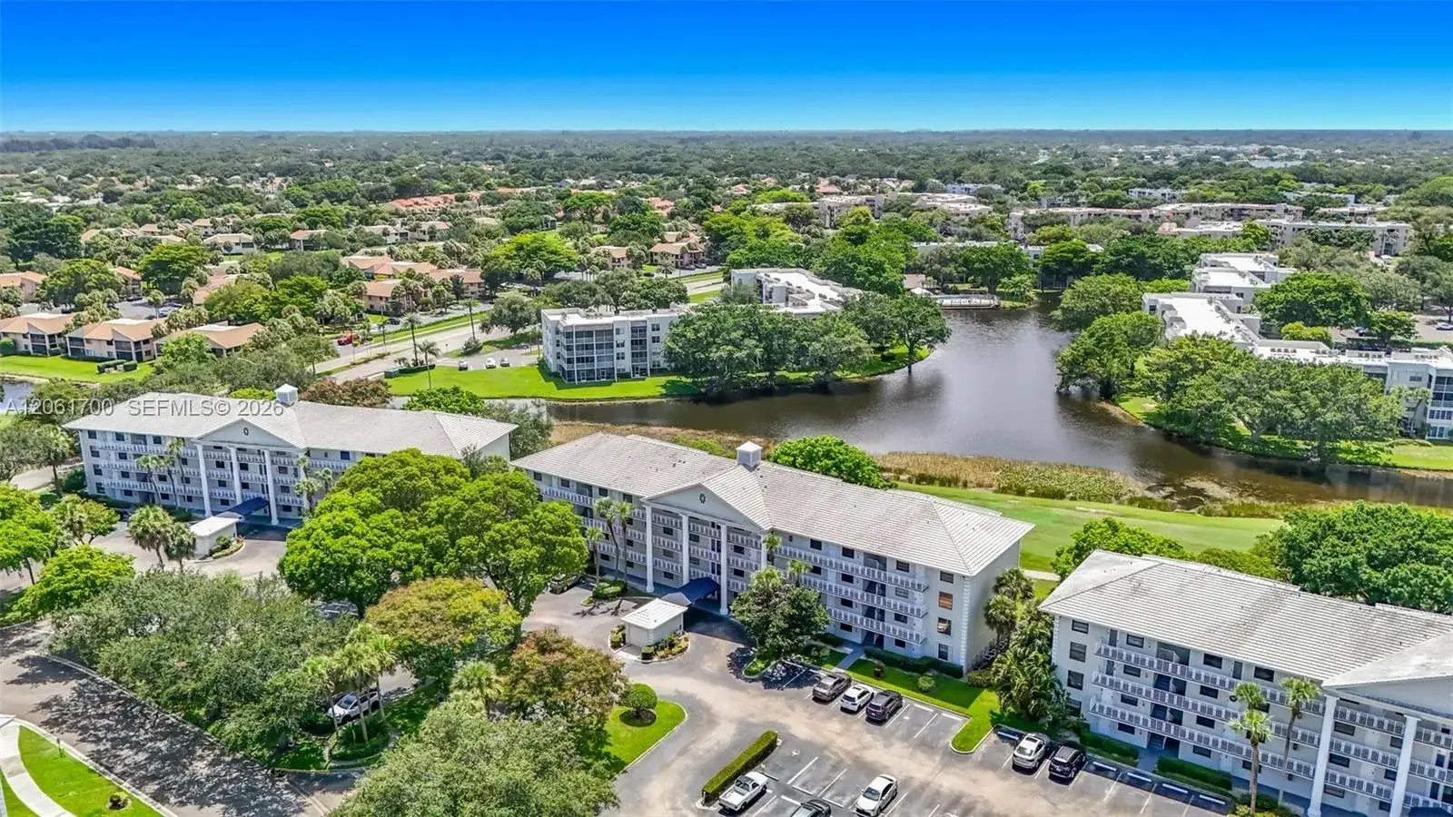 2 bedroom 2 bath Residential for sale at 1713 Whitehall Dr # 404, Davie FL 33324