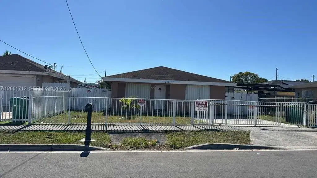 3 bedroom 2 bath Residential Lease for rent at 455 NW 14th St, Florida City FL 33034