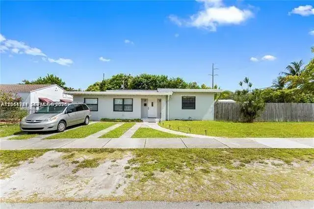 3 bedroom 2 bath Residential for sale at 2407 Dewey St, Hollywood FL 33020