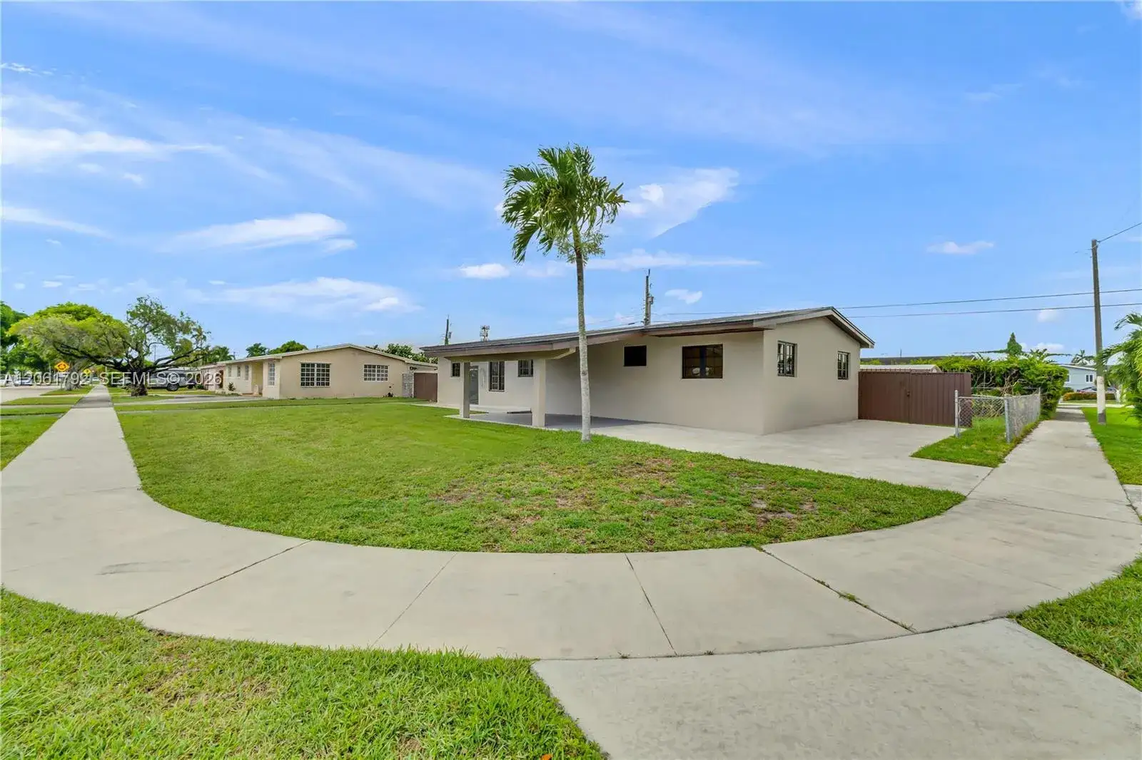 5 bedroom 3 bath Residential for sale at 2000 SW 84th Ave, Miami FL 33155
