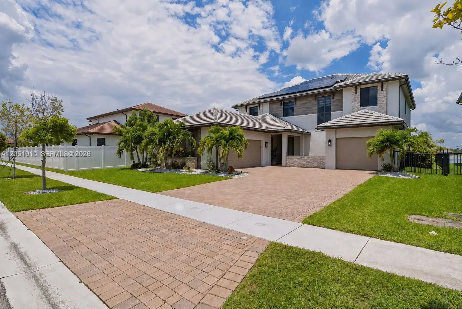 4 bedroom 4 bath Residential for sale at 17765 SW 45th St, Miramar FL 33029