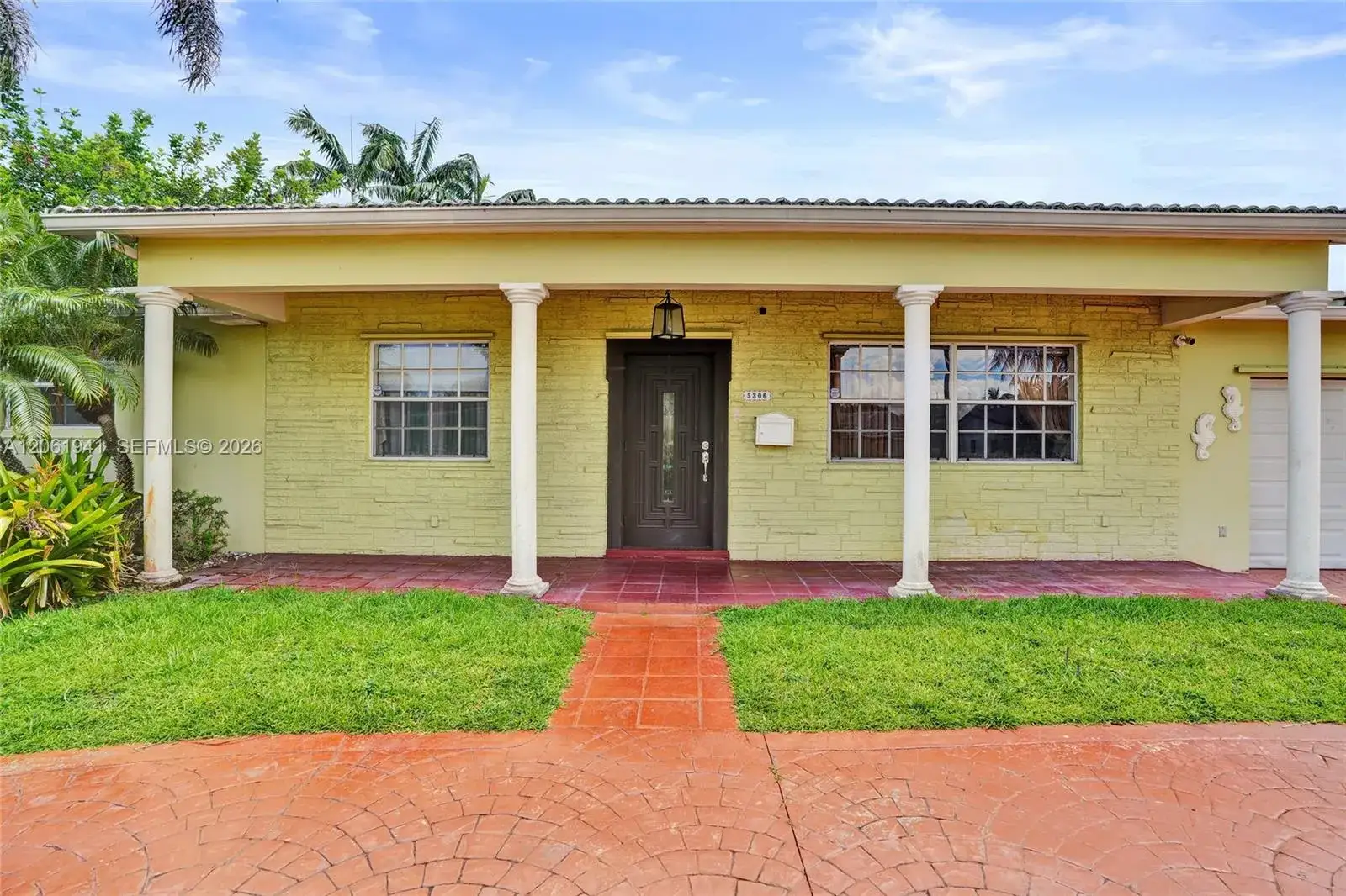 4 bedroom 2 bath Residential for sale at 5306 Roosevelt St, Hollywood FL 33021