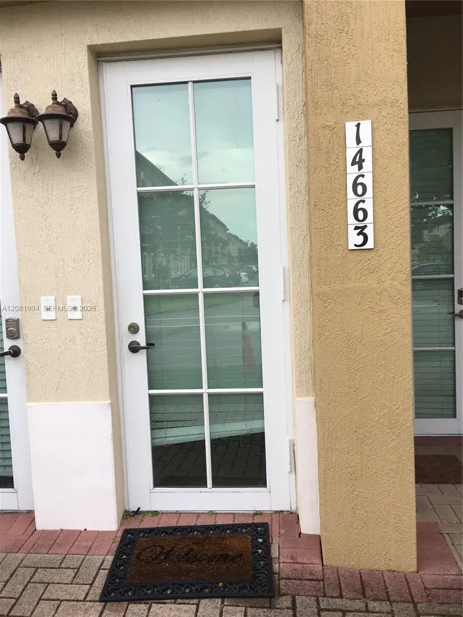3 bedroom 3 bath Residential Lease for rent at 14663 SW 9th St # 1810, Pembroke Pines FL 33027