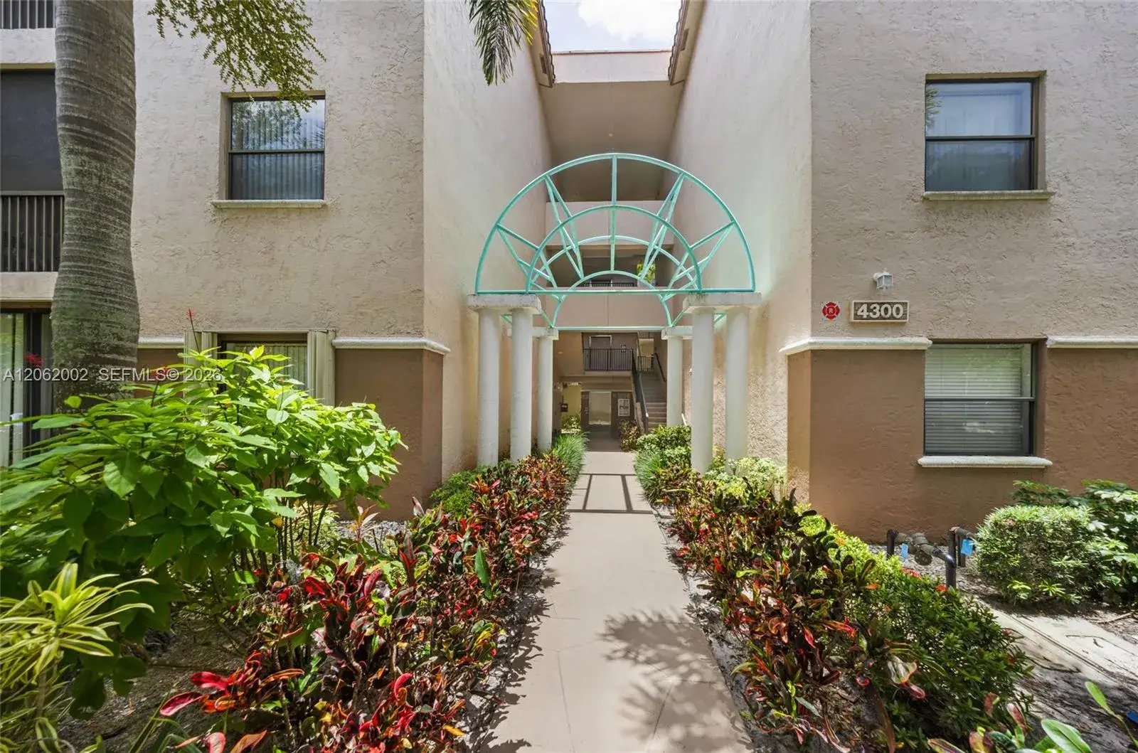 3 bedroom 2 bath Residential for sale at 4300 NW 30th St # 341, Coconut Creek FL 33066