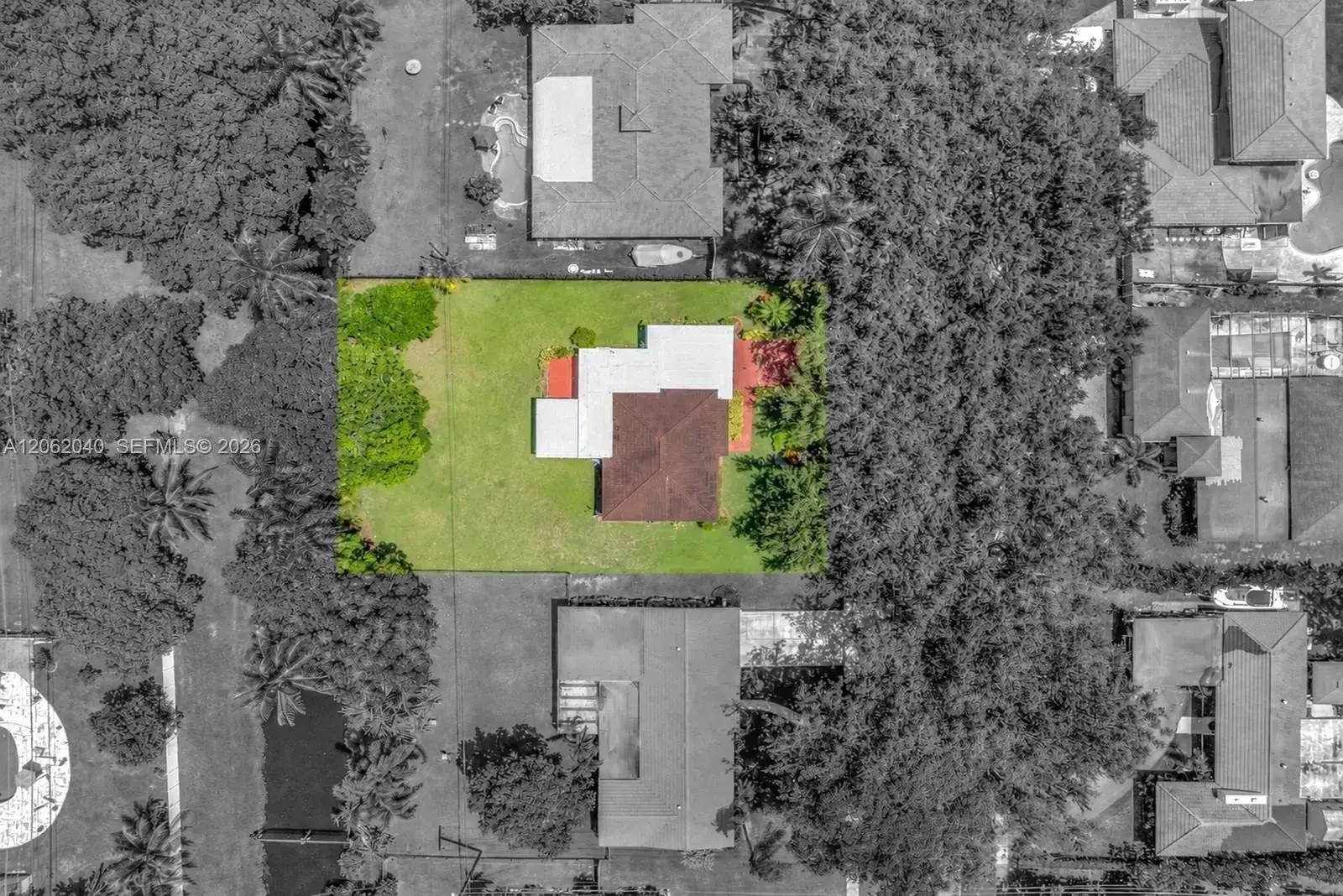 3 bedroom 1 bath Residential for sale at 861 Holly Ln, Plantation FL 33317