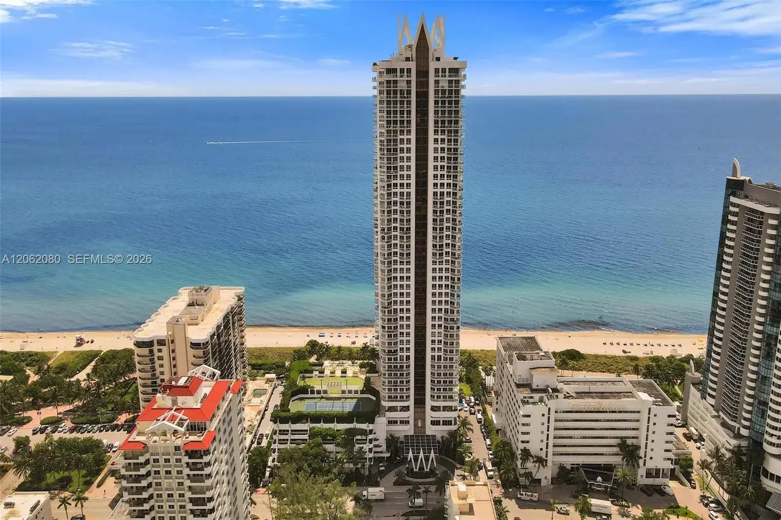 2 bedroom 2 bath Residential for sale at 6365 Collins Ave # 3002, Miami Beach FL 33141