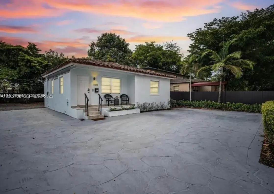 2 bedroom 1 bath Residential Lease for rent at 1021 NW 37th Ave, Miami FL 33125