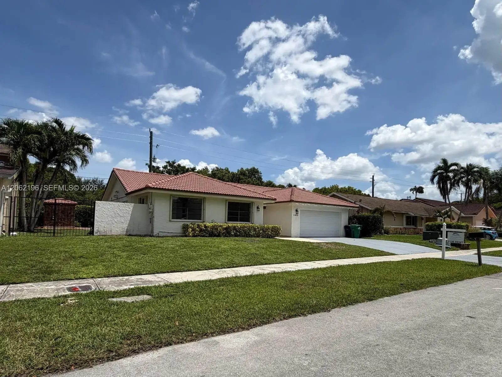 4 bedroom 3 bath Residential Lease for rent at 11405 SW 112th Ter # 1, Miami FL 33176