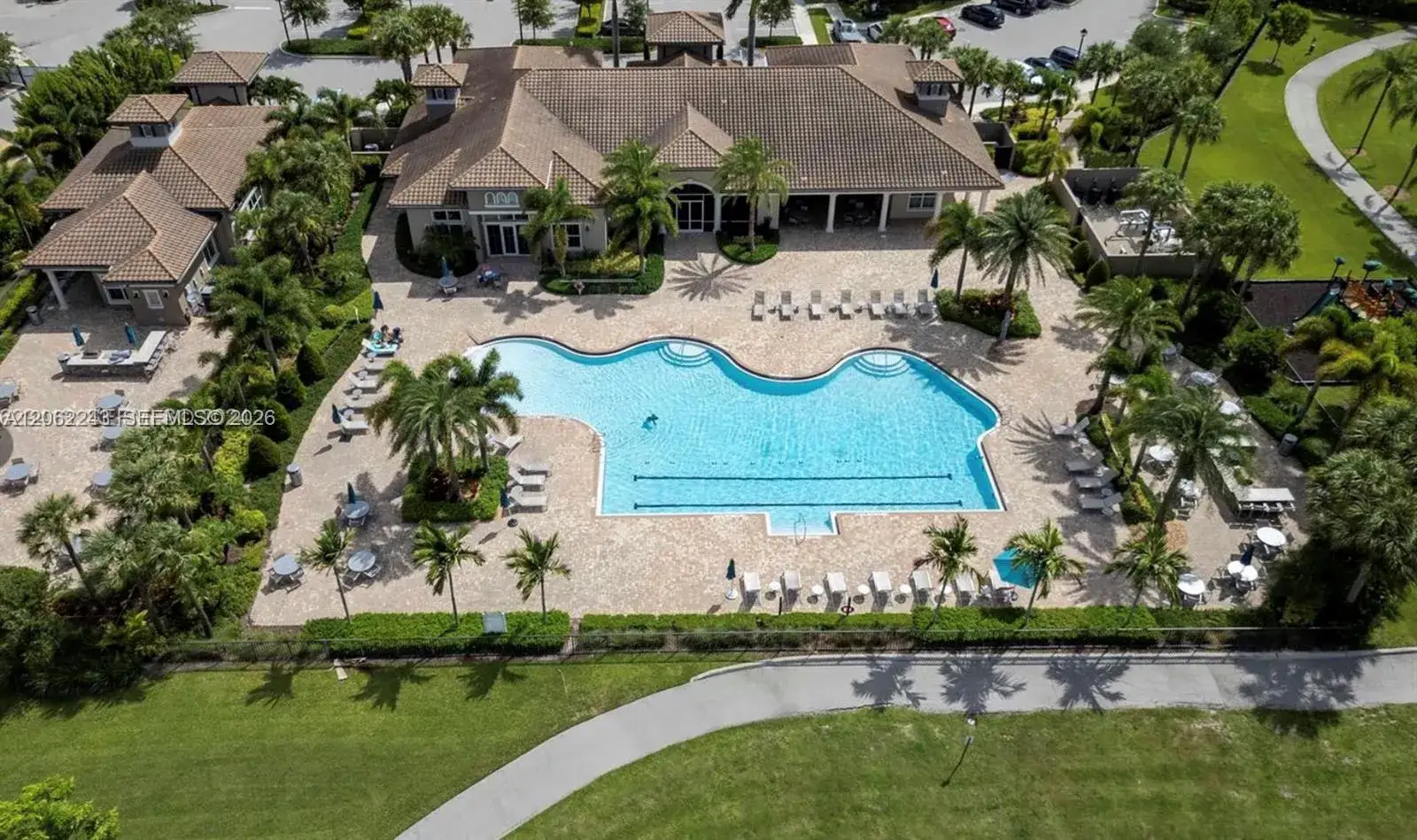 3 bedroom 2 bath Residential Lease for rent at 1240 Eucalyptus Dr # 2, Hollywood FL 33021