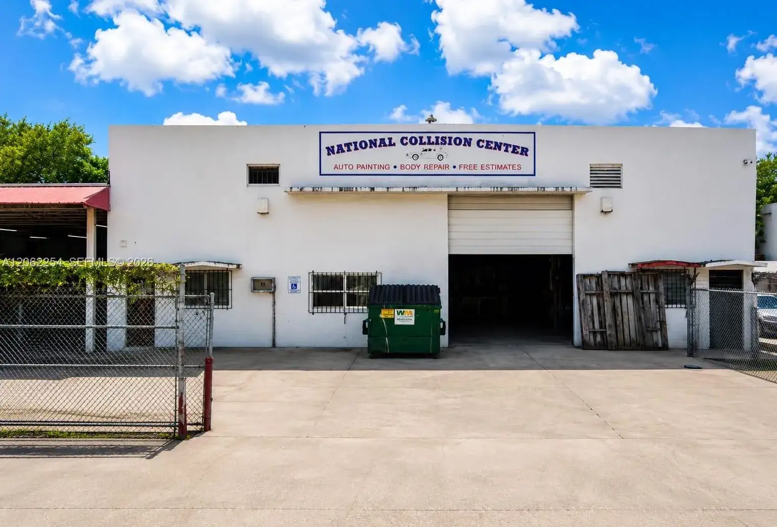 Commercial Sale for sale at 5802 Dewey St, Hollywood FL 33023