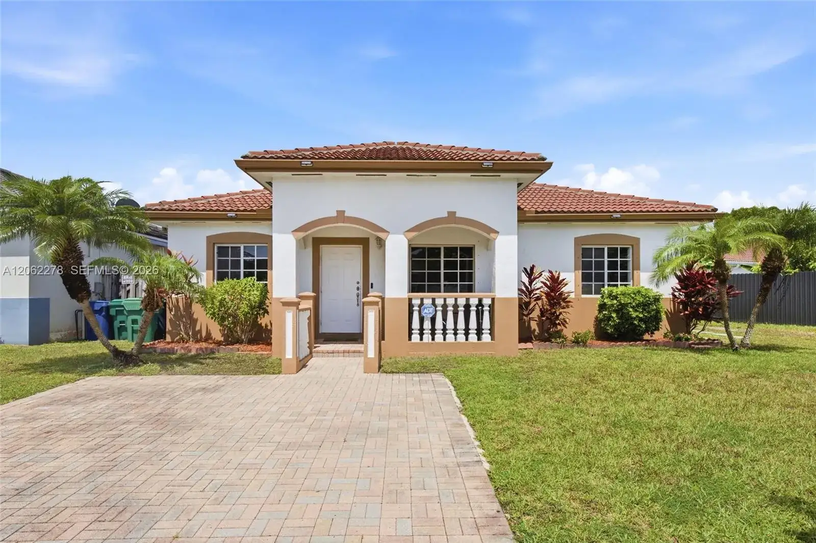 3 bedroom 2 bath Residential for sale at 22470 SW 103rd Ave, Cutler Bay FL 33190