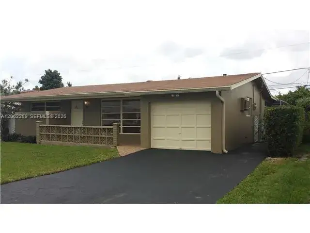 2 bedroom 2 bath Residential Lease for rent at 8430 NW 25th Ct, Sunrise FL 33322