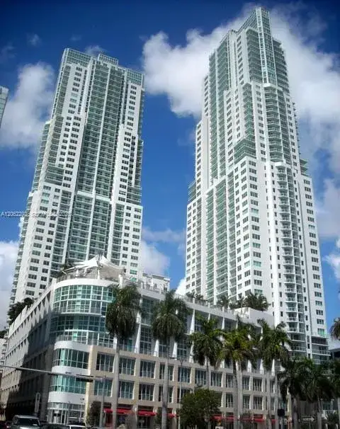 2 bedroom 2 bath Residential Lease for rent at 244 Biscayne Blvd # 303, Miami FL 33132
