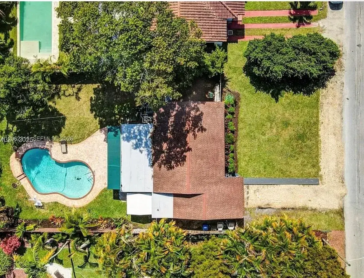 3 bedroom 2 bath Residential for sale at 1728 NE 17th Ter, Fort Lauderdale FL 33305