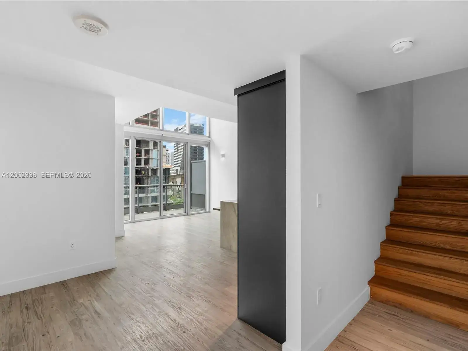 3 bedroom 3 bath Residential Lease for rent at 92 SW 3rd St # 704, Miami FL 33130