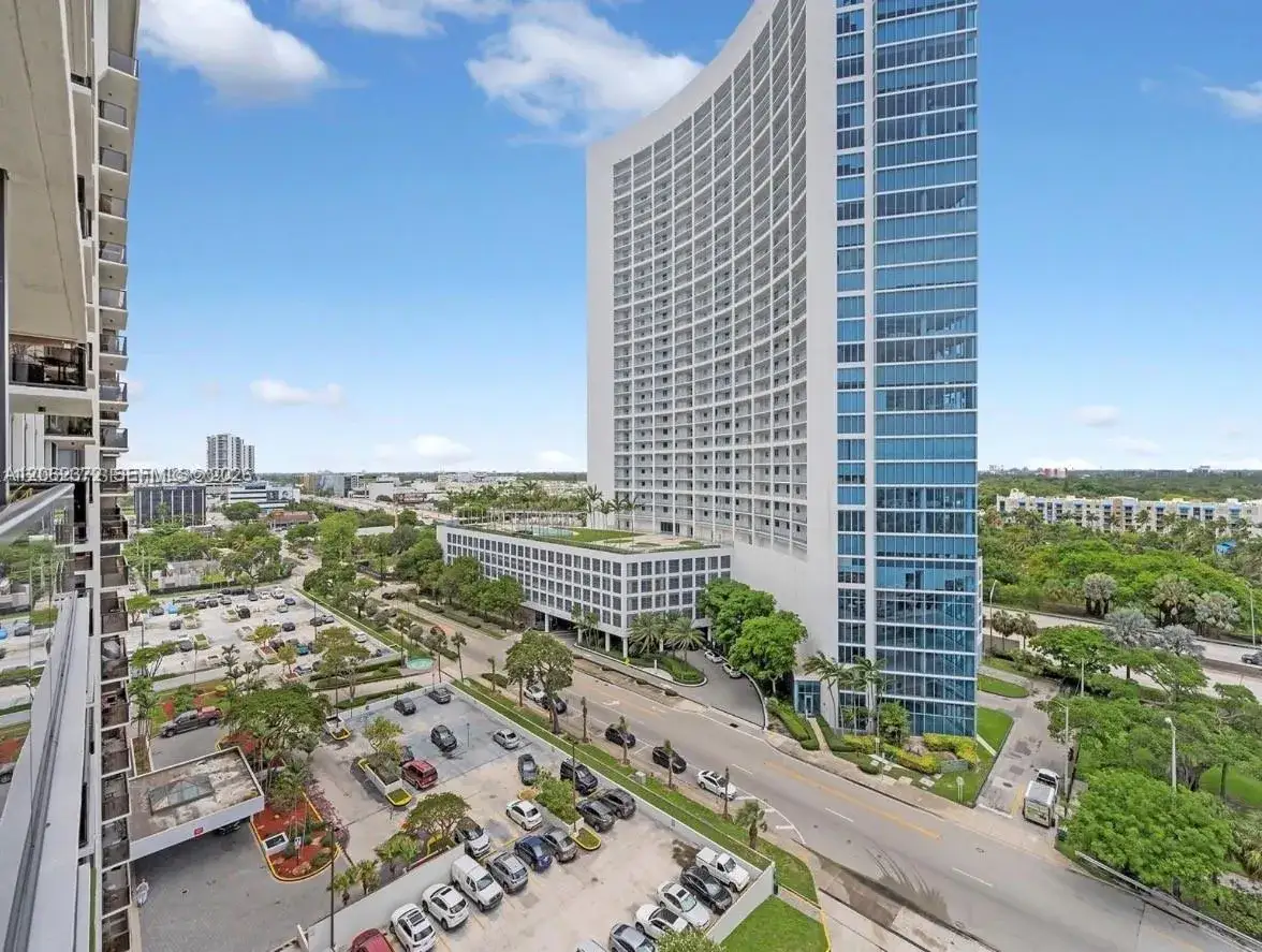 2 bedroom 2 bath Residential Lease for rent at 600 NE 36th St # 1214, Miami FL 33137