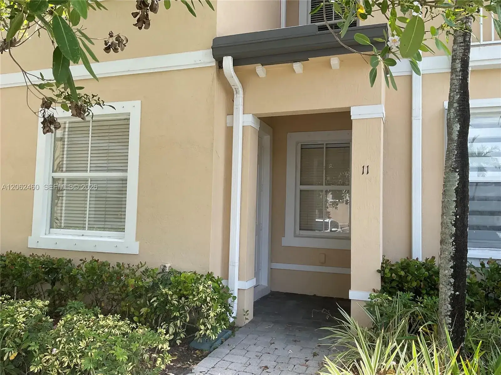 3 bedroom 2 bath Residential for sale at 2885 SE 1st Dr # 11, Homestead FL 33033