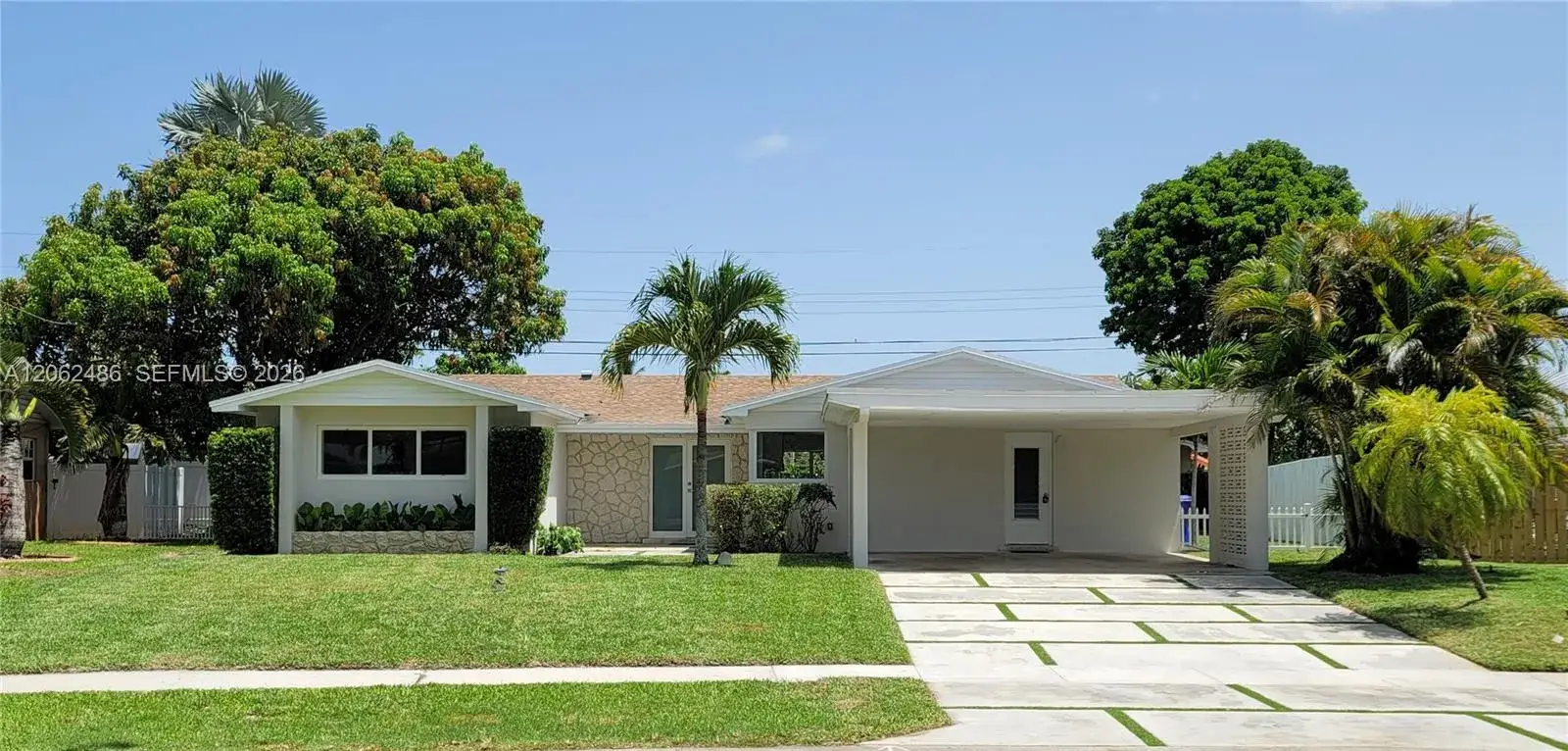 4 bedroom 3 bath Residential for sale at 6640 SW 7 ST., Pembroke Pines FL 33023