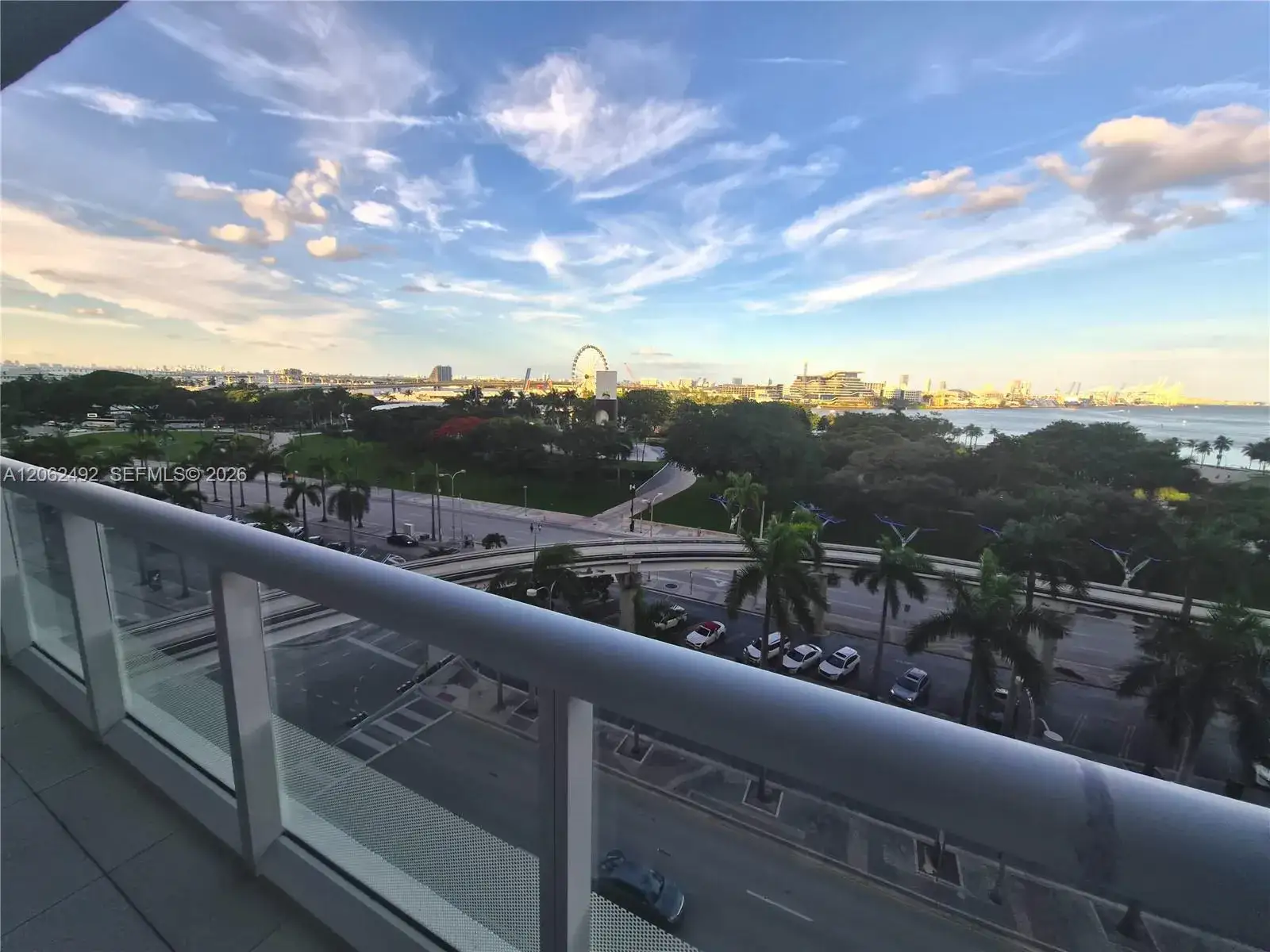 1 bedroom 1 bath Residential Lease for rent at 50 Biscayne Blvd # 804, Miami FL 33132