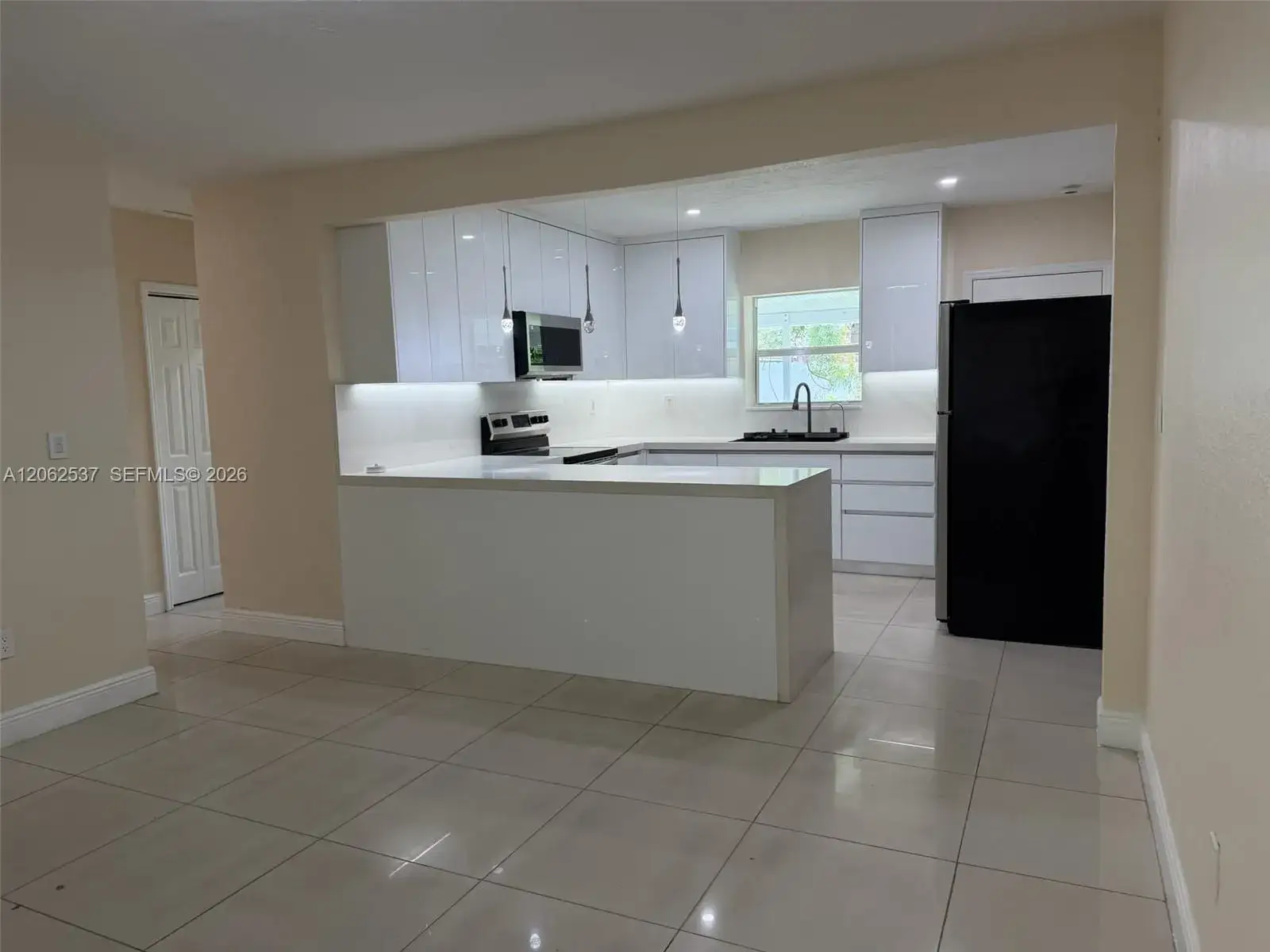 2 bedroom 1 bath Residential Lease for rent at 9016 NW 35th Ct, Miami FL 33147