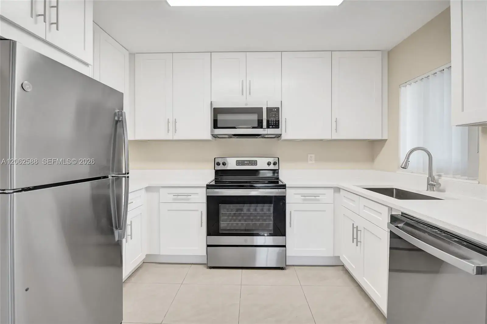 Residential Income for sale at 920 SW 28th St 1-2, Fort Lauderdale FL 33315