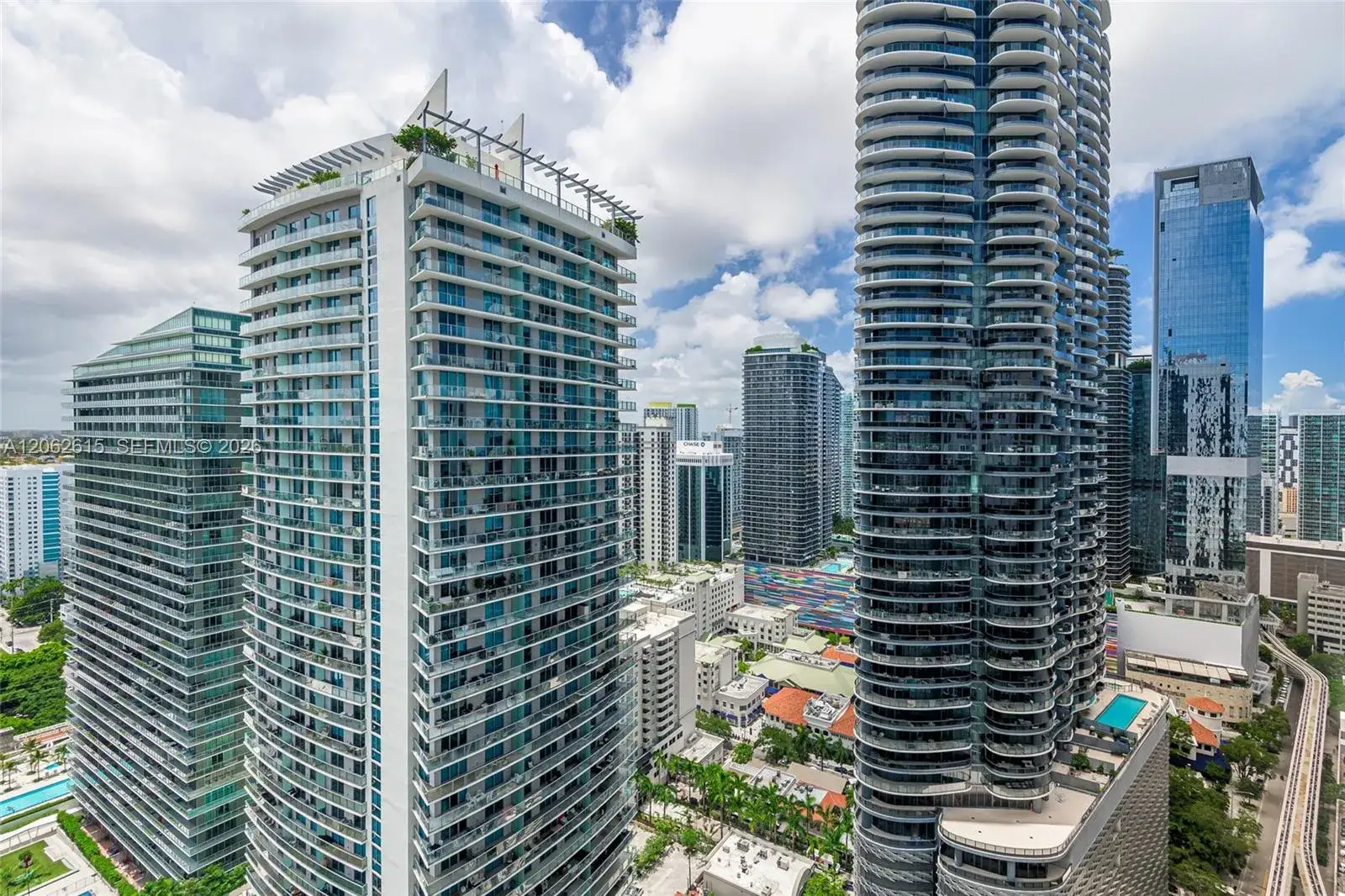 1 bath Residential Lease for rent at 1080 Brickell Ave # 3405, Miami FL 33131