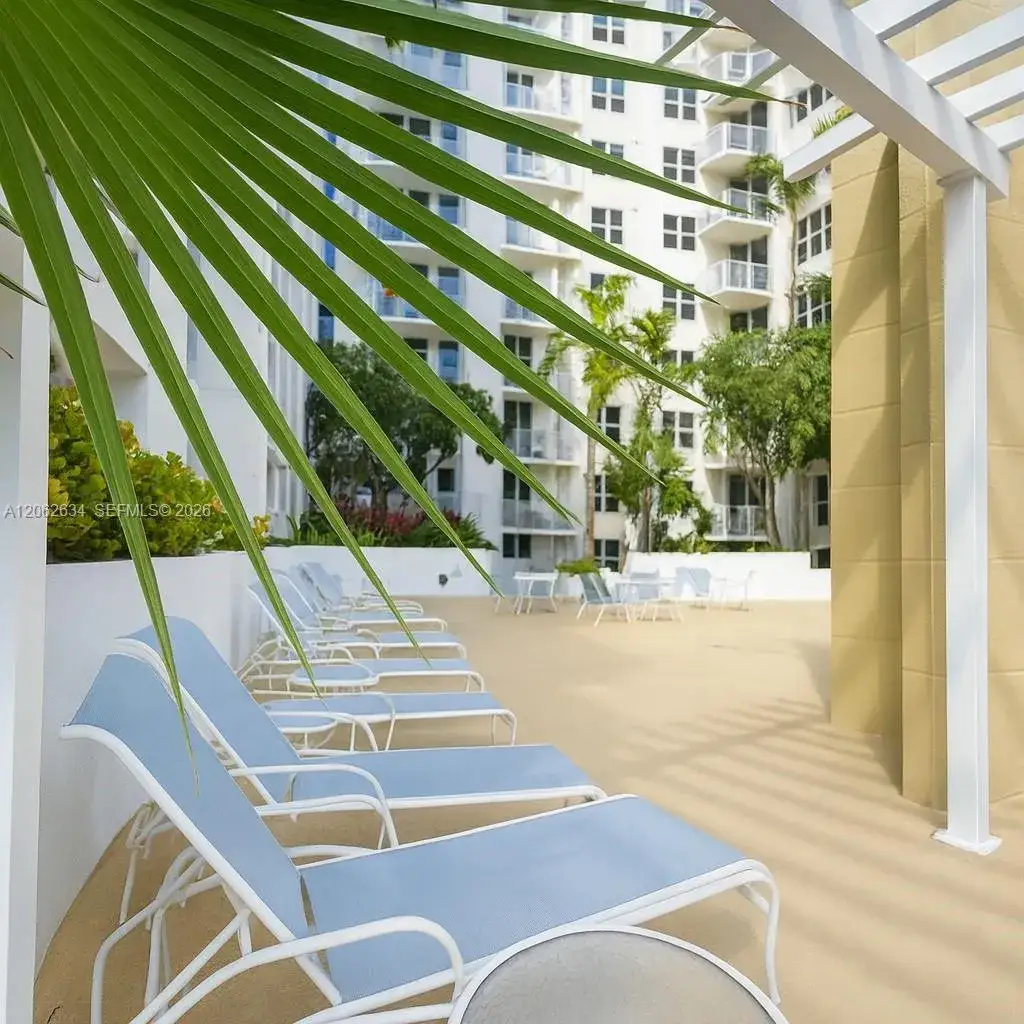 2 bedroom 2 bath Residential for sale at 1830 Radius Dr # 308, Hollywood FL 33020
