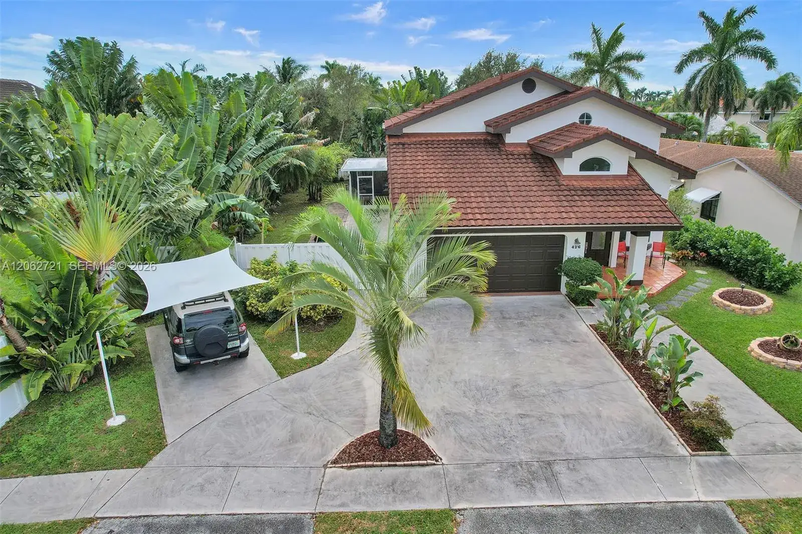 5 bedroom 3 bath Residential for sale at 426 SE 5th St, Dania Beach FL 33004