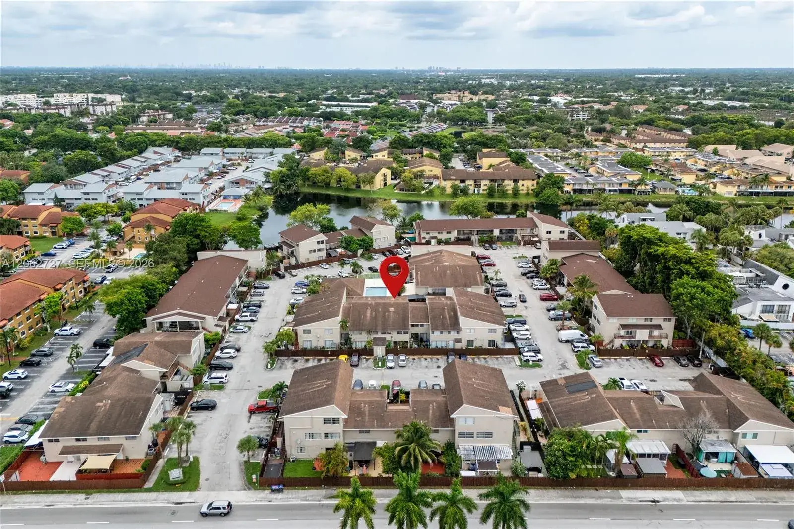 3 bedroom 2 bath Residential for sale at 15680 SW 82nd Cir Ln # 8, Miami FL 33193