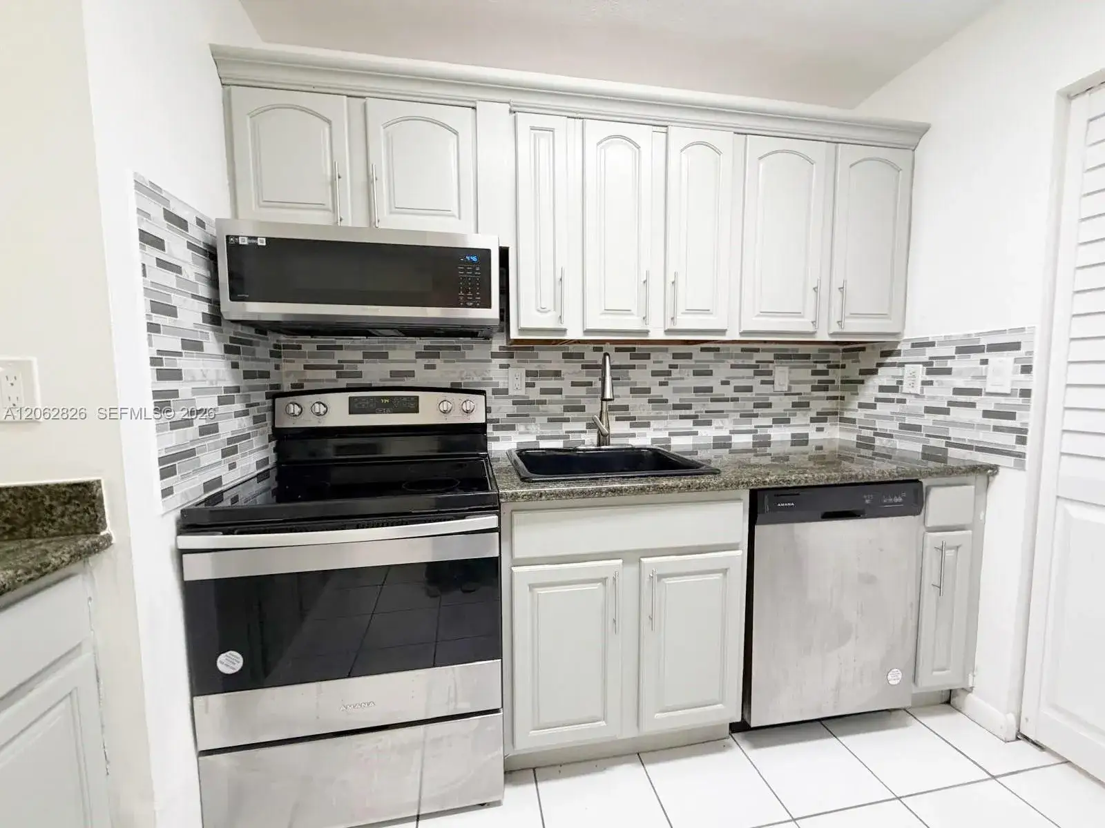 2 bedroom 2 bath Residential Lease for rent at 20681 NE 4th Pl # 101, Miami FL 33179