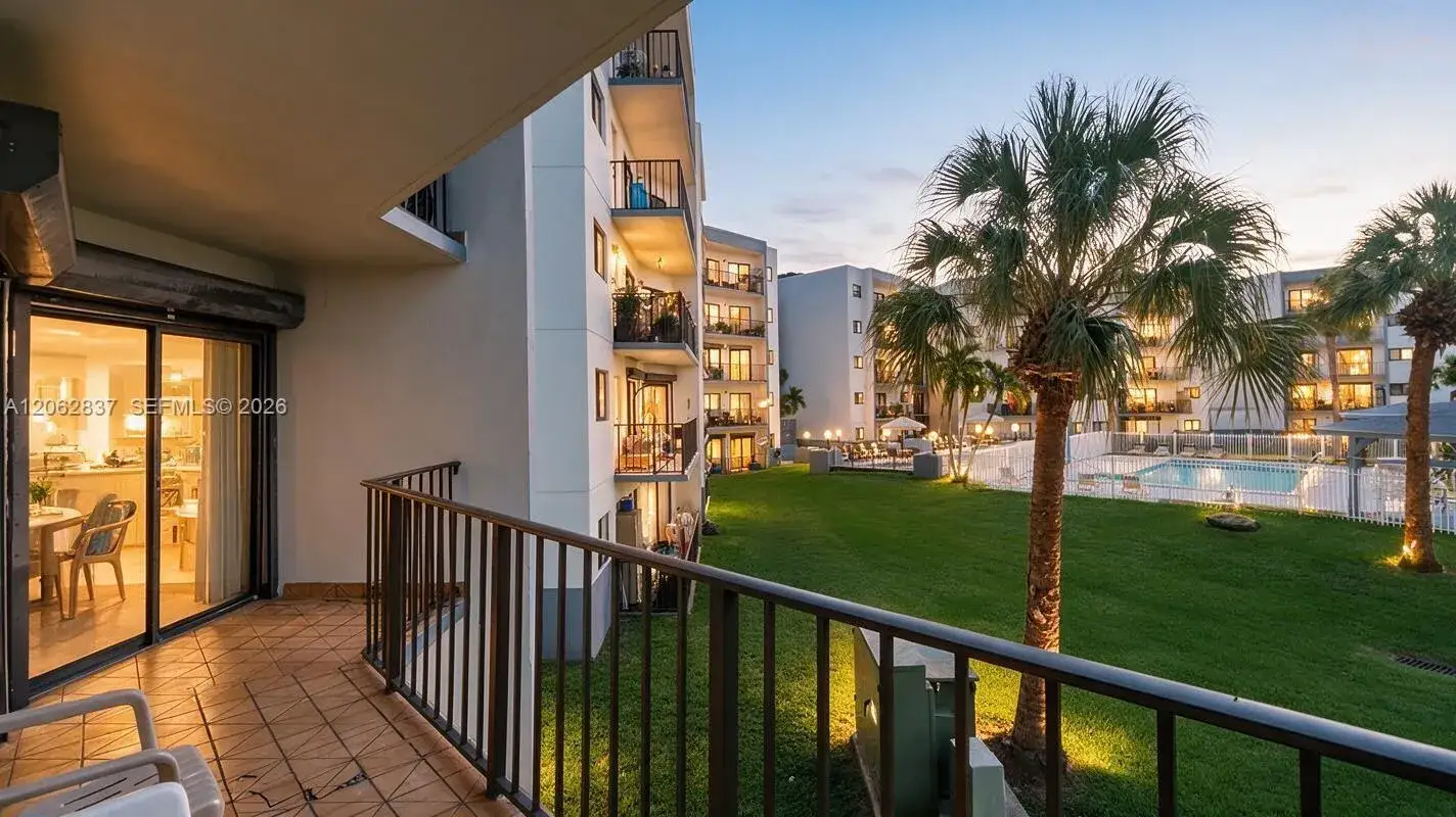 3 bedroom 2 bath Residential for sale at 1820 W 53rd St # 204, Hialeah FL 33012