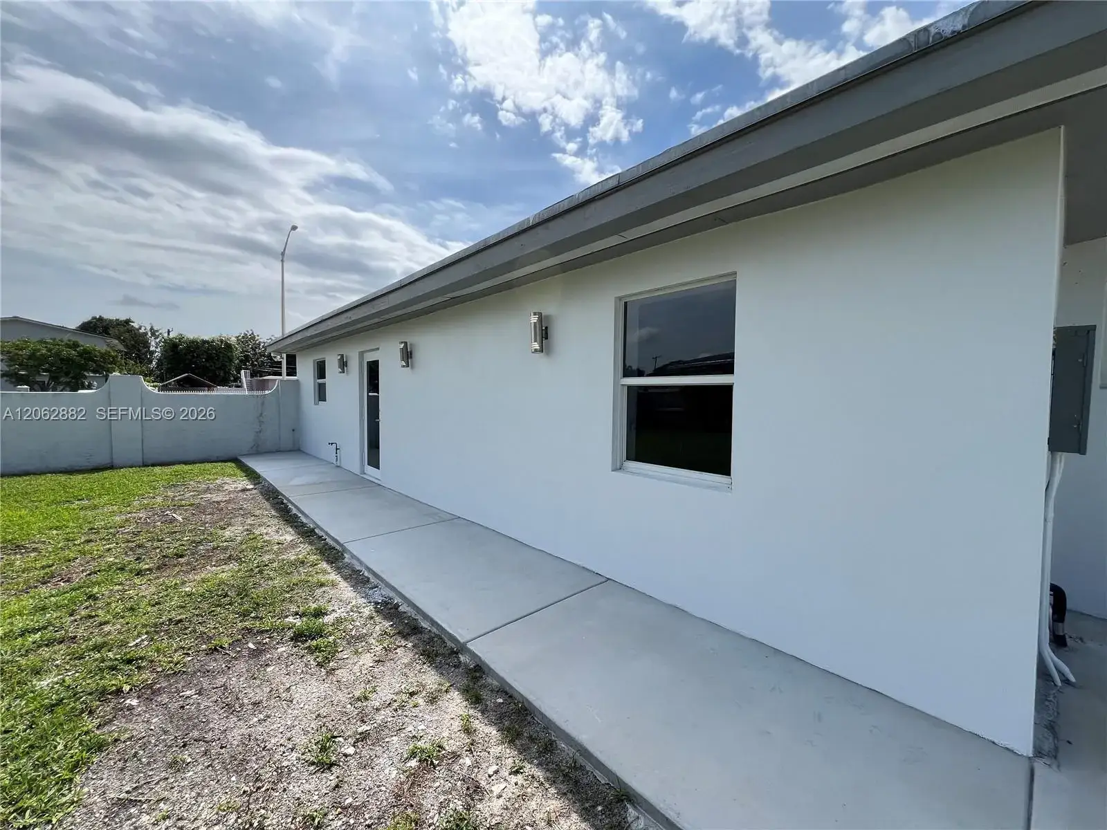 1 bedroom 1 bath Residential Lease for rent at 705 E 20th St, Hialeah FL 33013