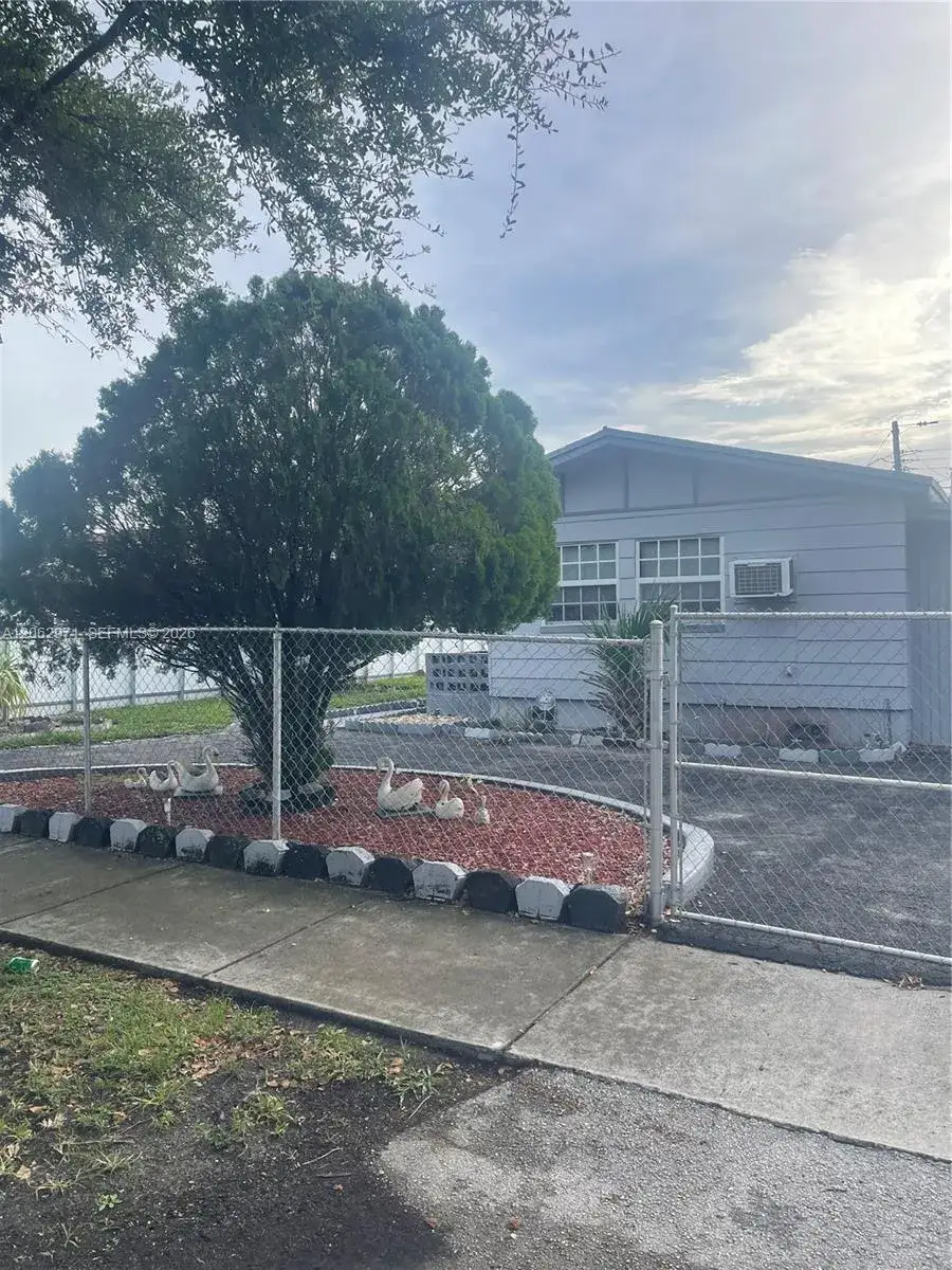 4 bedroom 2 bath Residential for sale at 2311 NW 27th Ter, Fort Lauderdale FL 33311