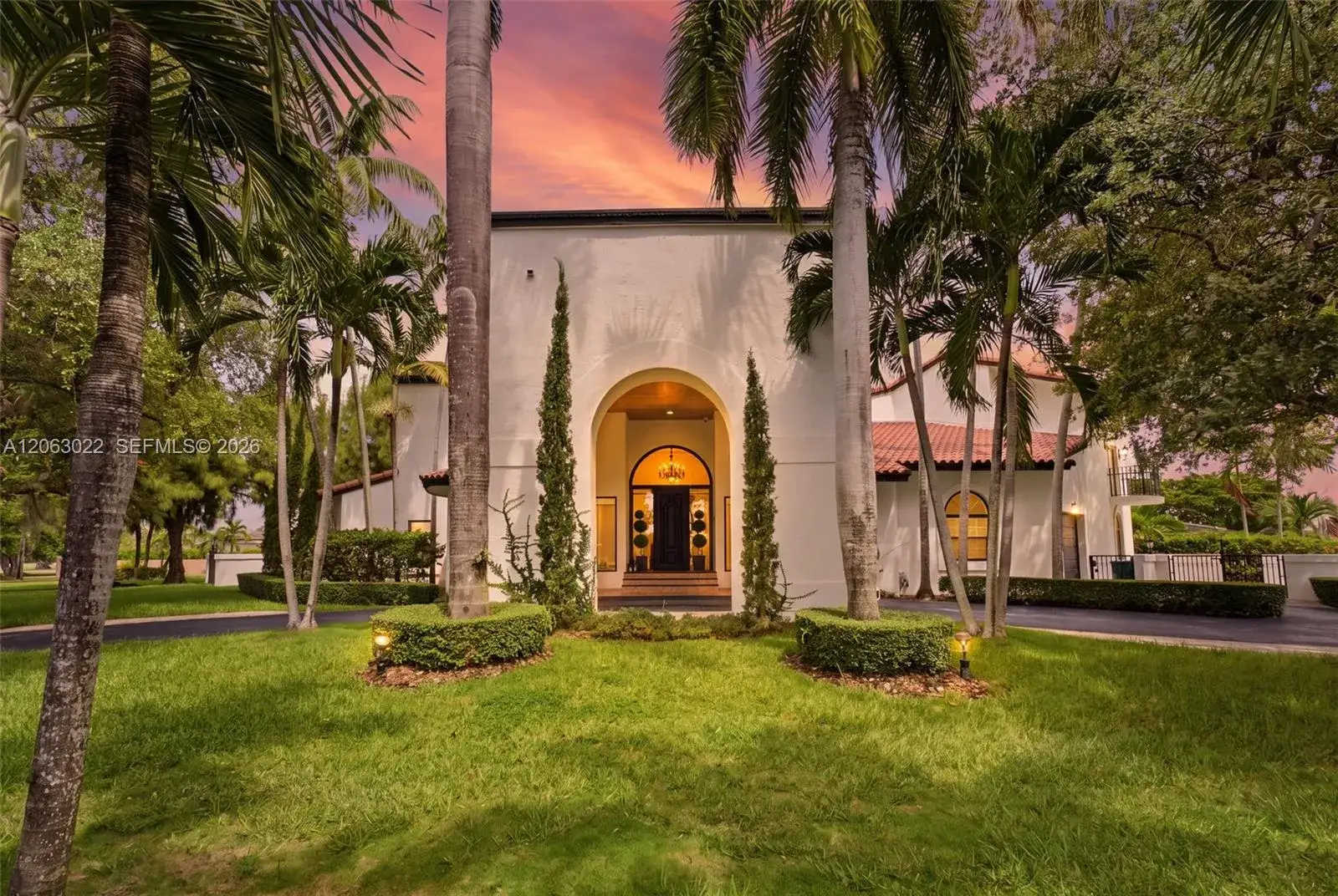 4 bedroom 4 bath Residential for sale at 8215 Grand Canal Dr, Miami FL 33144