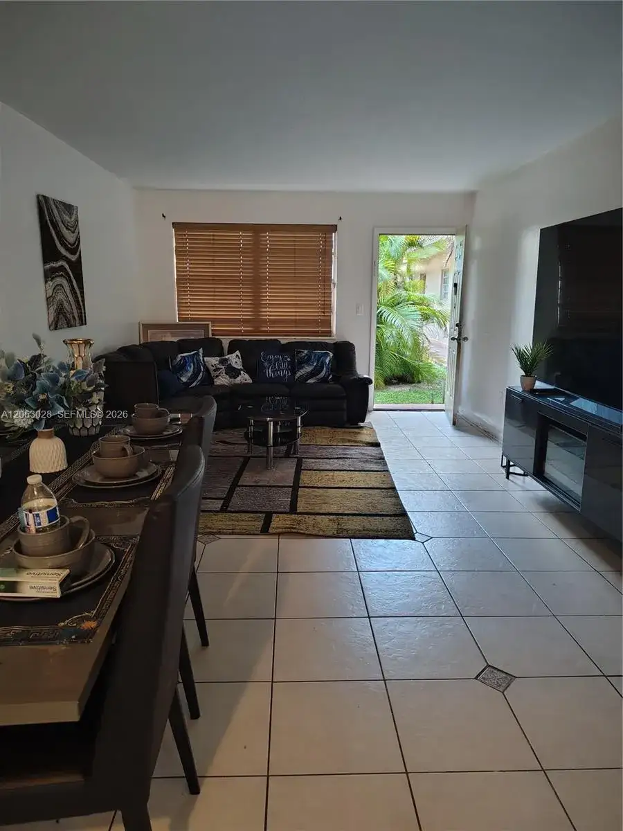 2 bedroom 2 bath Residential Lease for rent at 1350 NE 119th St # 135006, Miami FL 33161