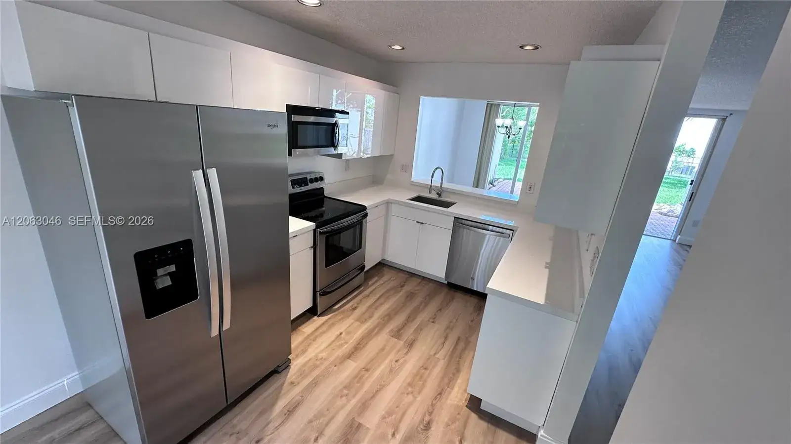 3 bedroom 2 bath Residential Lease for rent at 9781 NW 45 Ln, Doral FL 33178
