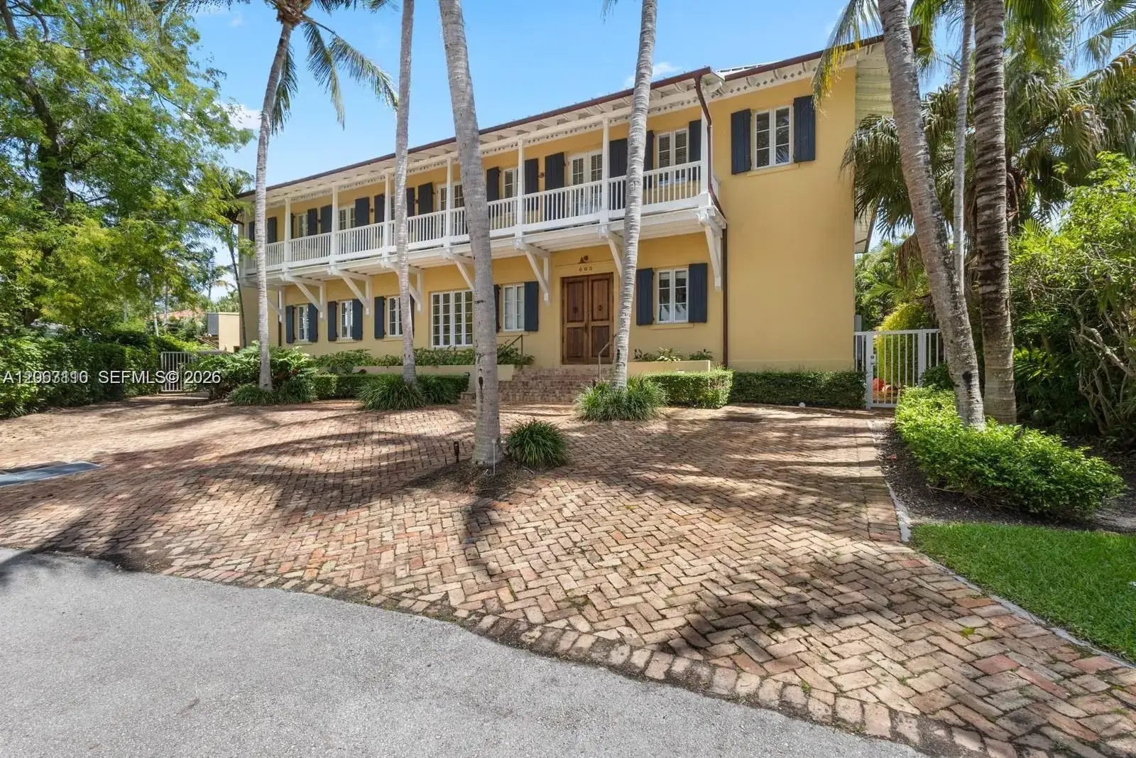 5 bedroom 5 bath Residential Lease for rent at 685 Harbor Ln, Key Biscayne FL 33149