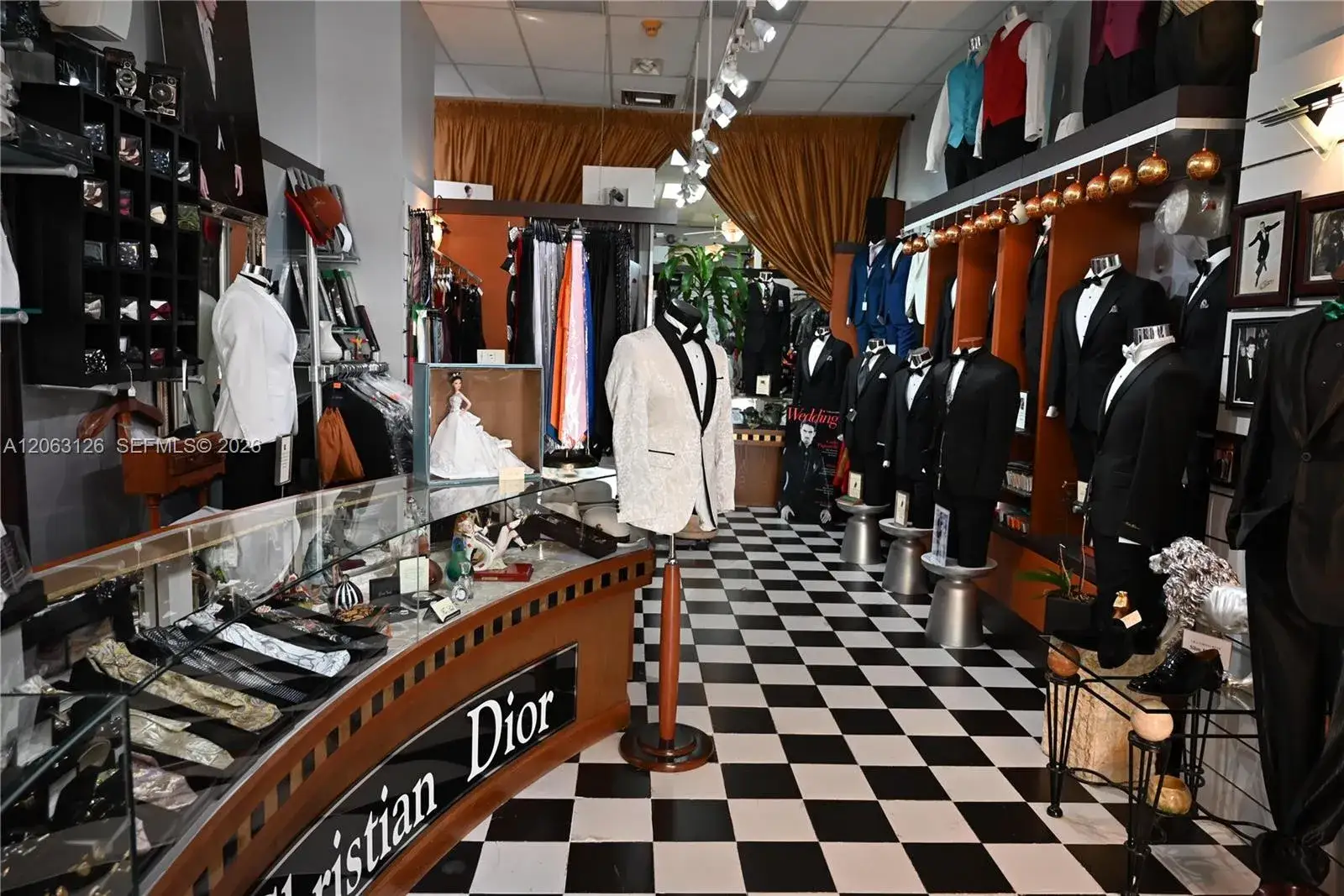 Business Opportunity for sale at XXXX Miracle Mile, Coral Gables FL 33134