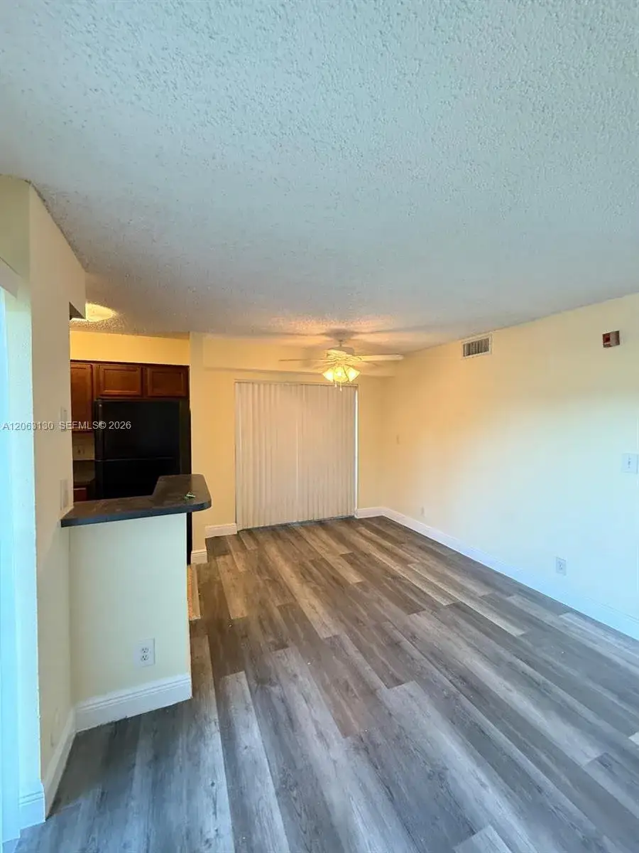 2 bedroom 2 bath Residential for sale at 7650 Westwood Dr # 509, Tamarac FL 33321