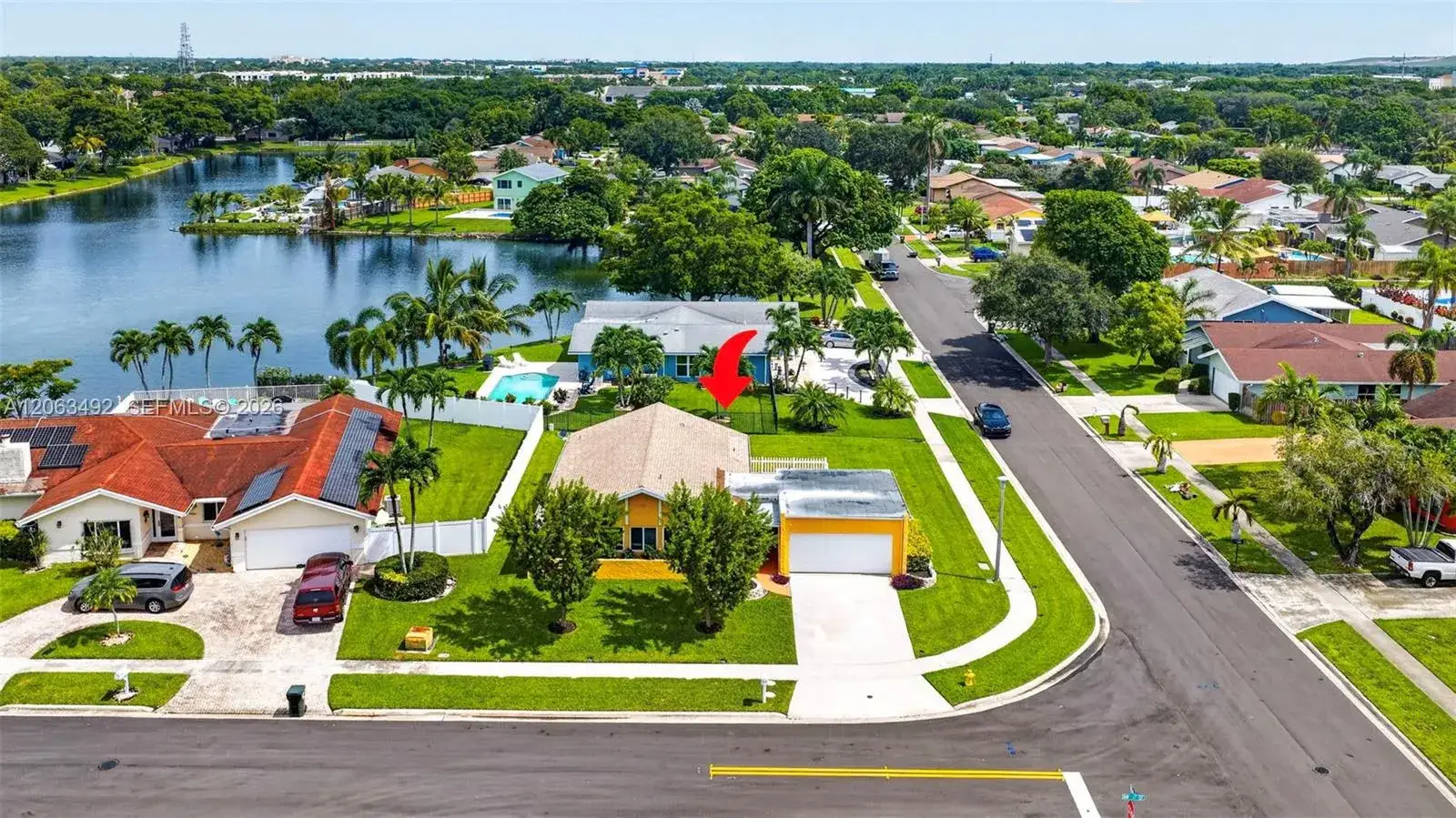 3 bedroom 2 bath Residential for sale at 725 NW 49th Ave, Coconut Creek FL 33063