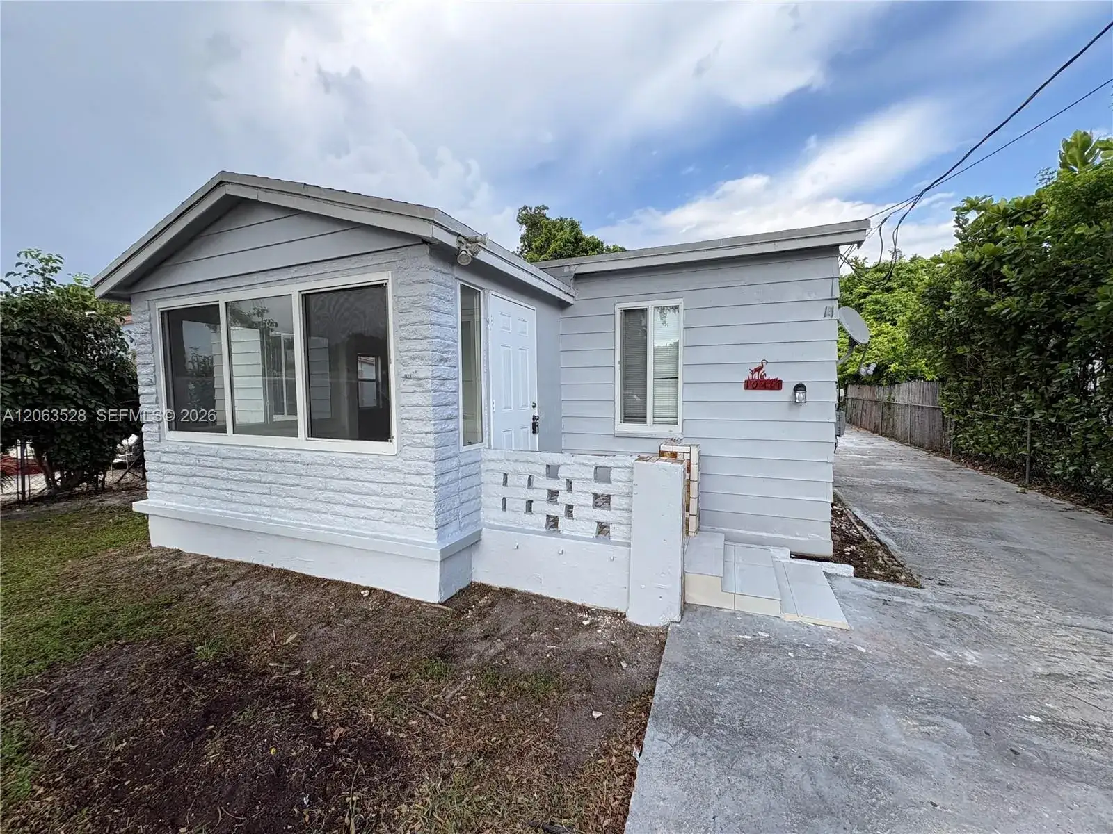 10417 NW 6th Ave, Miami FL 33150