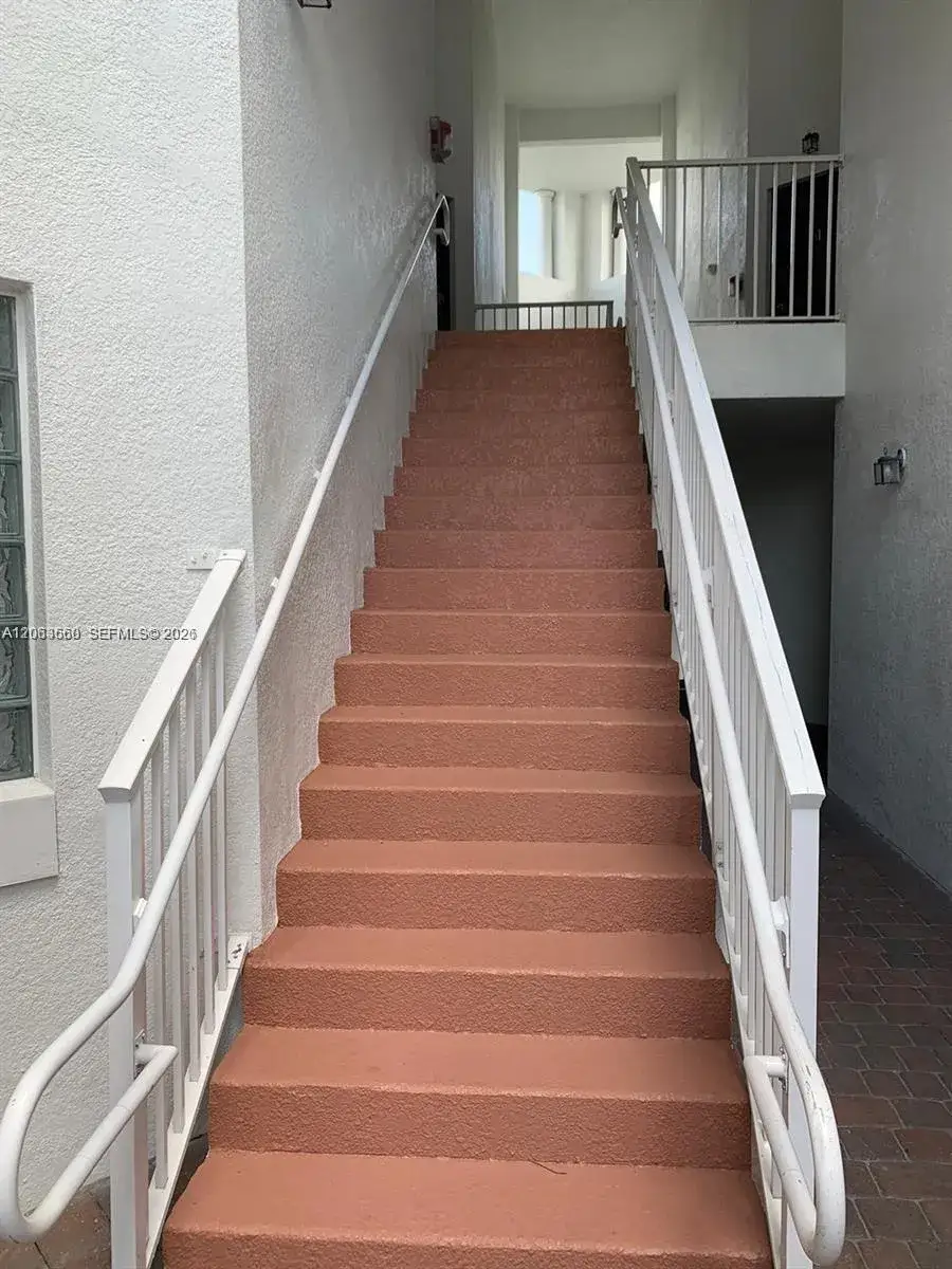 8960 NW 97th Ave # 205, Doral FL 33178