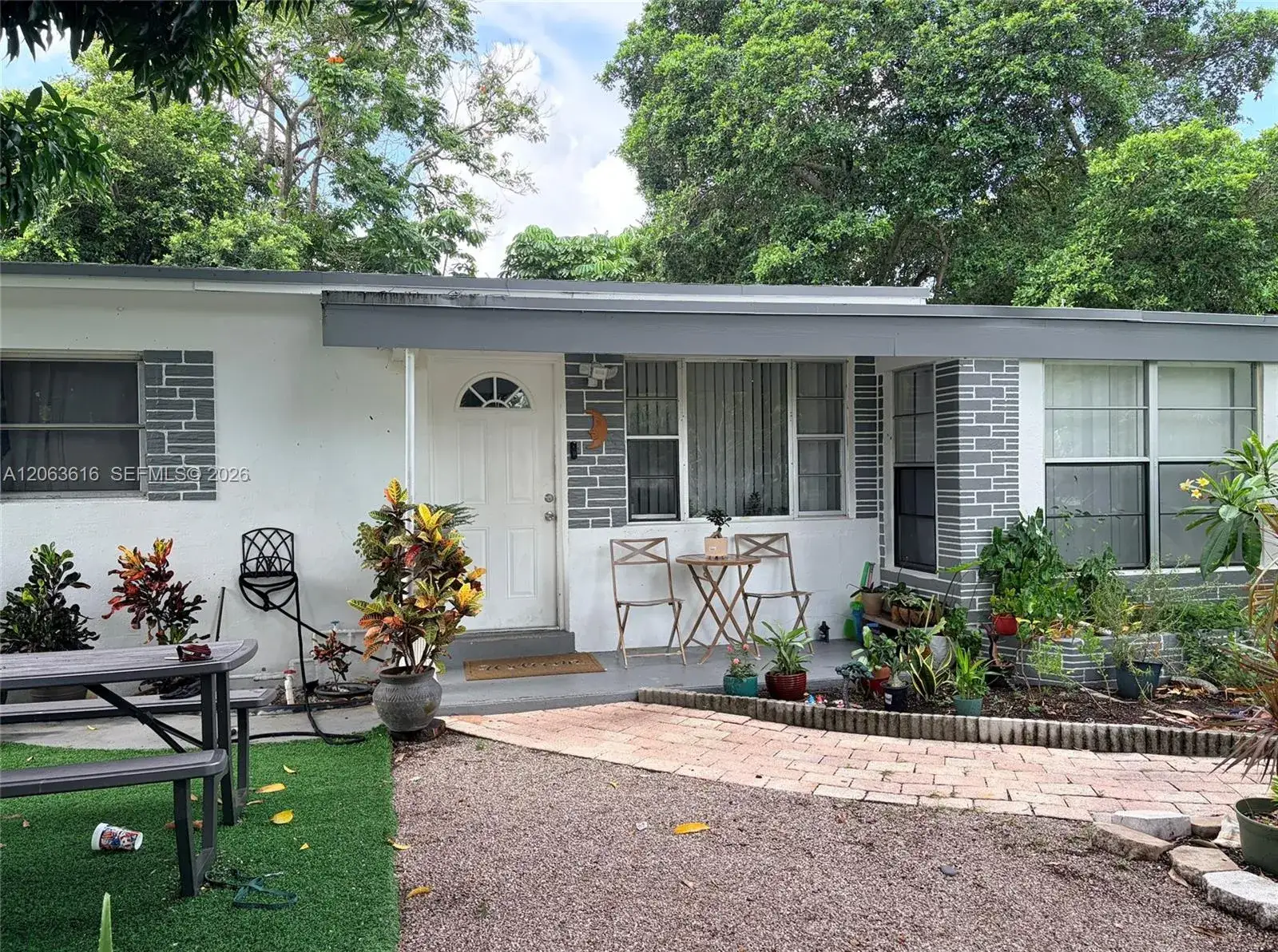 2 bedroom 1 bath Residential for sale at 1448 NE 27th St, Pompano Beach FL 33064