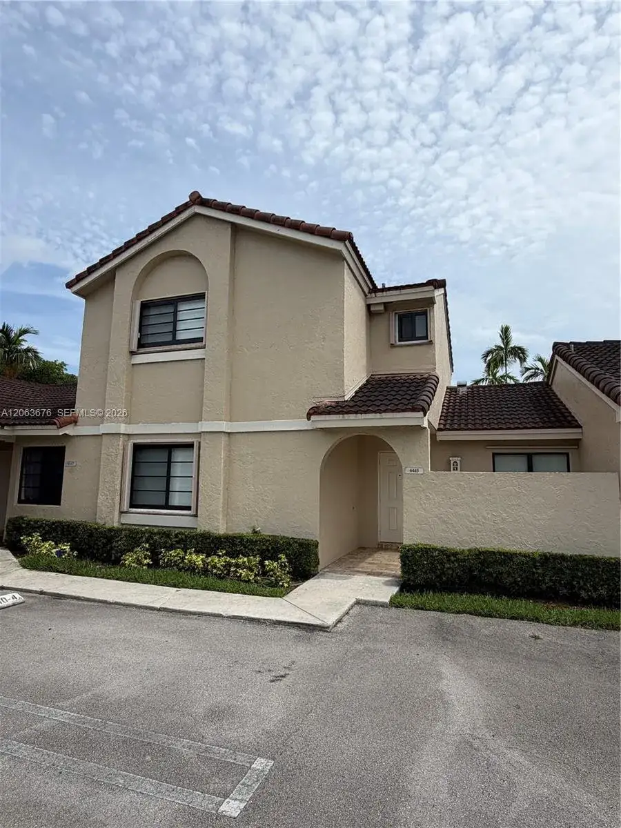 6445 NW 171st St, Hialeah FL 33015
