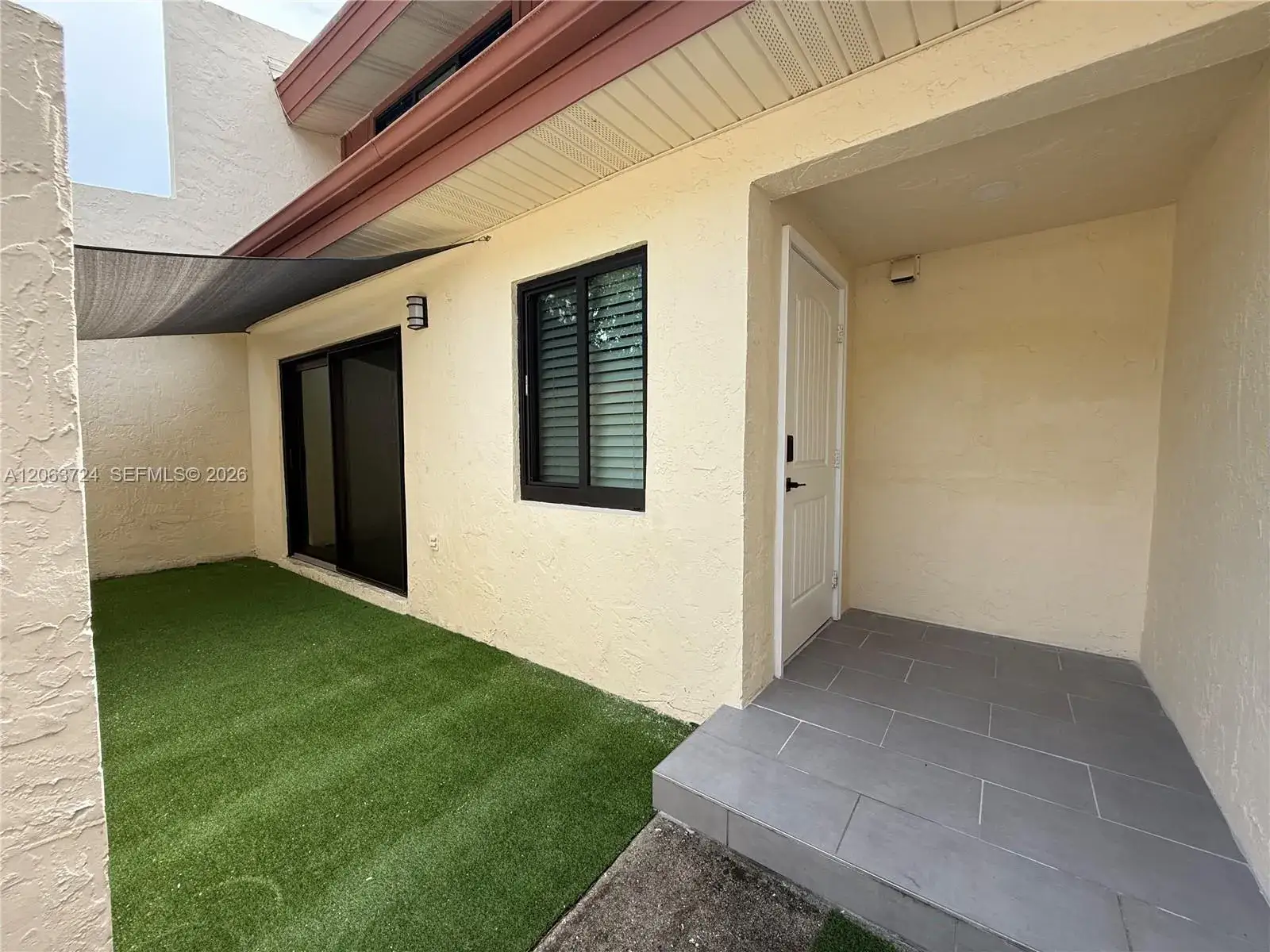 10672 SW 79th Ter, Miami FL 33173