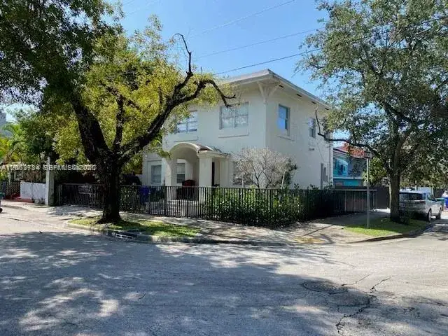 Residential Income for sale at 876 SW 2nd St, Miami FL 33130